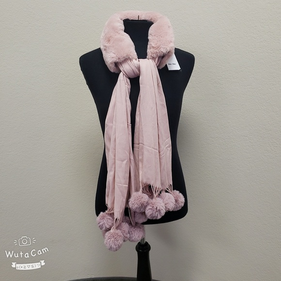 SCARF - Picture 3 of 3